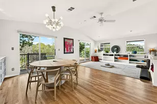 1800 W 10th St, Austin, TX 78703 - Photo 2