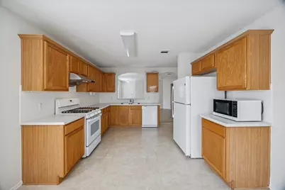 15311 Sweet Caddies Drive, Pflugerville, TX 78660 - Photo 4