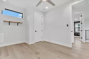 408 W Odell St, Austin, TX 78752 - Photo 22