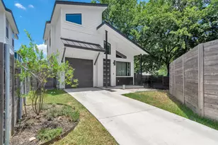 408 W Odell St, Austin, TX 78752 - Photo 2