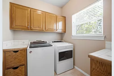 212 S Ridge Cir Circle, Georgetown, TX 78628 - Photo 22