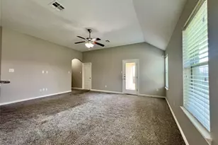 202 Emory Fields Dr, Hutto, TX 78634 - Photo 30