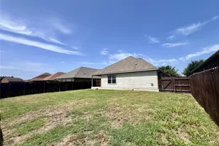 202 Emory Fields Dr, Hutto, TX 78634 - Photo 36