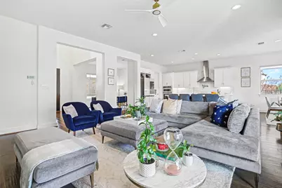 407 Forza Viola Way, Austin, TX 78738 - Photo 8