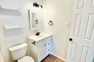 13000 Maidenhair Tr, Elgin, TX 78621 - Photo 16