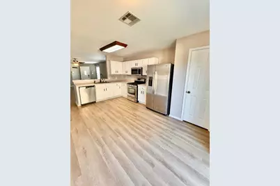 13000 Maidenhair Trail, Elgin, TX 78621 - Photo 6