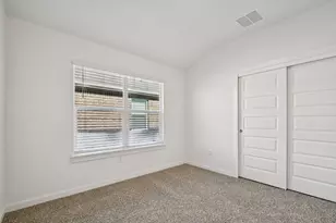 504 Elm Crk Dr, Hutto, TX 78634 - Photo 28