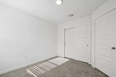 504 Elm Creek Drive, Hutto, TX 78634 - Photo 22