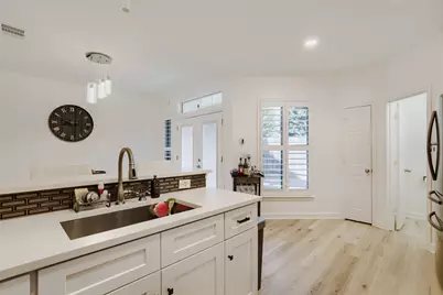 12285 Mulligan Glen Court #D, Austin, TX 78753 - Photo 10