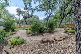 12907 Springvale Dr, Austin, TX 78729 - Photo 30