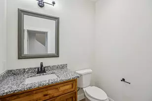 346 Webb St, Smithville, TX 78957 - Photo 18