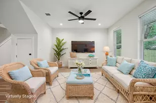 346 Webb St, Smithville, TX 78957 - Photo 8