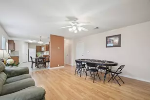 14408 E Gurneys Eagle Dr, Elgin, TX 78621 - Photo 8