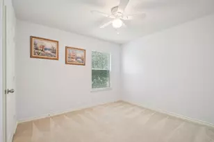 14408 E Gurneys Eagle Dr, Elgin, TX 78621 - Photo 12