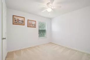 14408 E Gurneys Eagle Dr, Elgin, TX 78621 - Photo 12