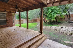 2832 Grimes Ranch Rd, Austin, TX 78732 - Photo 36