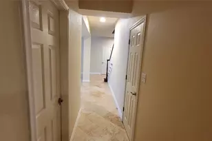 2832 Grimes Ranch Rd, Austin, TX 78732 - Photo 20