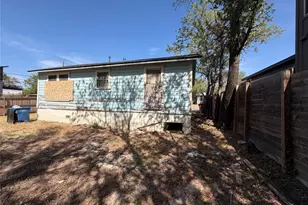 5001 Lott Ave, Austin, TX 78721 - Photo 8