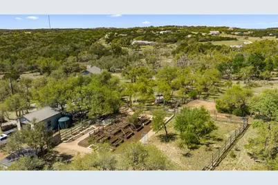 290 Sunset Ridge, Dripping Springs, TX 78620 - Photo 14