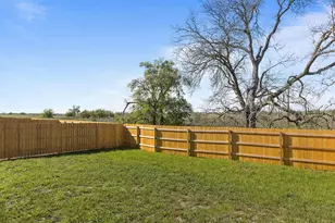 504 Wyatt Wy, Jarrell, TX 76537 - Photo 26