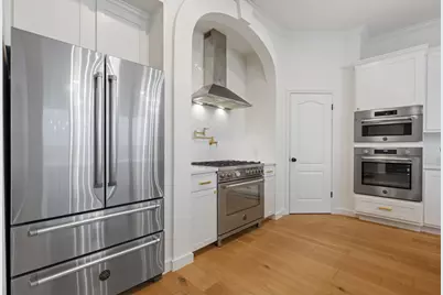 5000 Valburn Court, Austin, TX 78731 - Photo 10