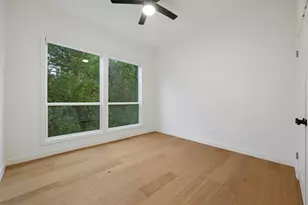 5000 Valburn Ct, Austin, TX 78731 - Photo 24