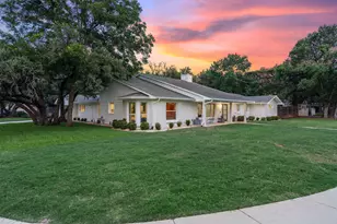 6905 Mesa Dr, Austin, TX 78731 - Photo 36