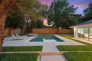6905 Mesa Dr, Austin, TX 78731 - Photo 32