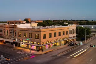 102 E 2nd St, Taylor, TX 76574 - Photo 1