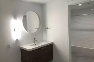 102 E 2nd St, Taylor, TX 76574 - Photo 8