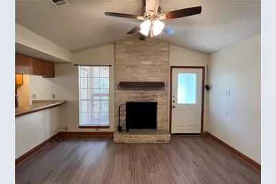 103 S Kaupo Drive #B, Bastrop, TX 78602 - Photo 4