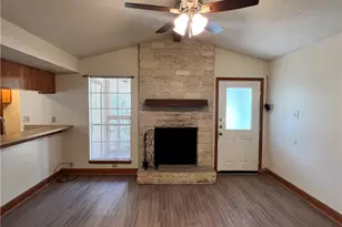 103 S Kaupo Dr, Bastrop, TX 78602 - Photo 4