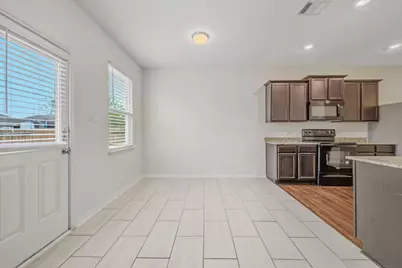 1657 Amy Drive, Kyle, TX 78640 - Photo 4