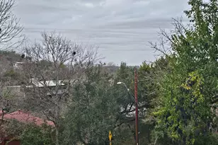 4902 Westview Dr, Austin, TX 78731 - Photo 2