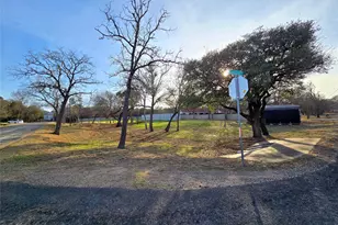 208 Cavalier Ln, Liberty Hill, TX 78642 - Photo 1