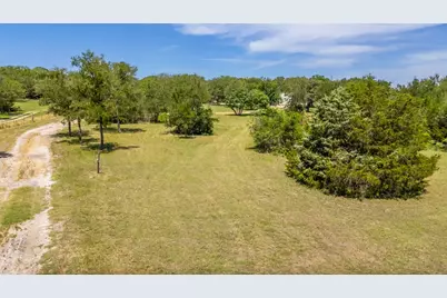 7502 Wells Trace, Manor, TX 78653 - Photo 12