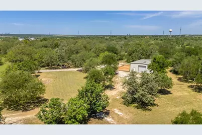 7502 Wells Trace, Manor, TX 78653 - Photo 2