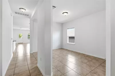 7121 Ranchito Drive, Austin, TX 78744 - Photo 4