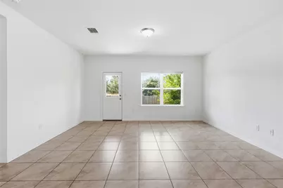 7121 Ranchito Drive, Austin, TX 78744 - Photo 10