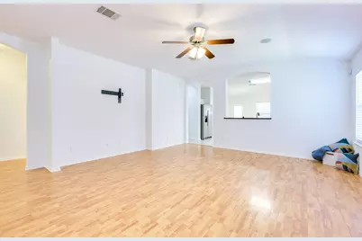 110 S Creekbend Drive, Hutto, TX 78634 - Photo 10