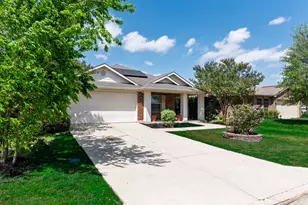 110 S Creek Bend Dr, Hutto, TX 78634 - Photo 6