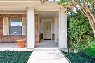 110 S Creek Bend Dr, Hutto, TX 78634 - Photo 8