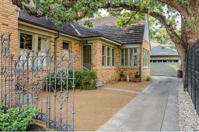 106 Laurel Lane, Austin, TX 78705 - Photo 4