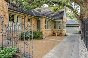 106 Laurel Ln, Austin, TX 78705 - Photo 4