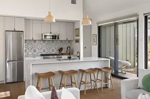 1913 Canterbury St, Austin, TX 78702 - Photo 18