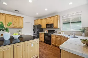 105 Farm House Rd, San Marcos, TX 78666 - Photo 10
