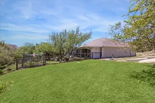 10112 Longhorn Skyway, Dripping Springs, TX 78620 - Photo 22