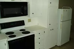 825 Harris Ave, Austin, TX 78705 - Photo 2