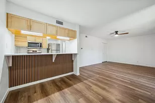 7801 Shoal Creek Blvd, Austin, TX 78757 - Photo 8