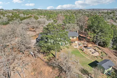 407 Country Lane, McDade, TX 78650 - Photo 4